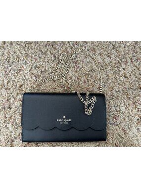 Kate Spade New York Scalloped Edge Leather Crossbody Chain Wallet Black/Gold